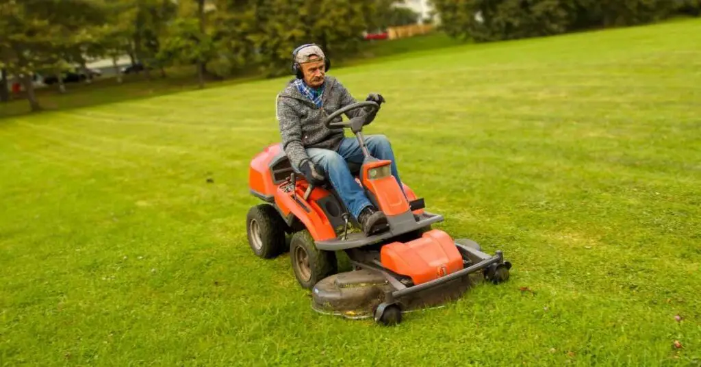 How to Start a Riding Lawn Mower Without a Battery?